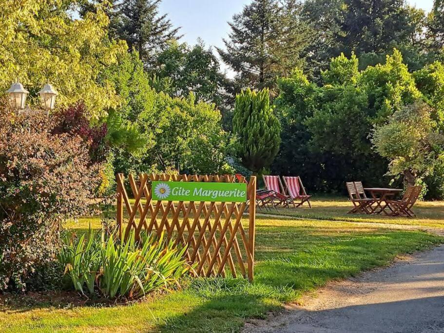 Gite Marguerite - Au Coeur De La Campagne La Petite-Boissiere Exterior photo